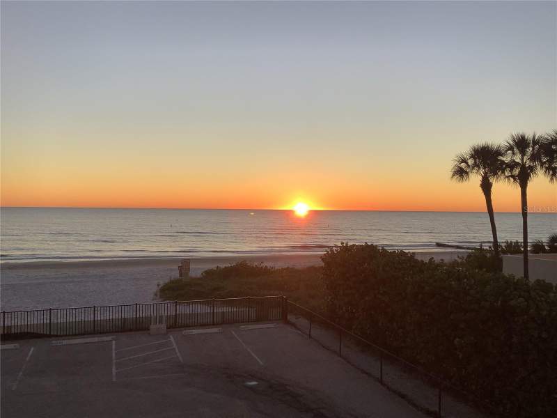 2 bedroom Condominium at 14900 Gulf Boulevard #113, Surfside South Condo, Madeira Beach — photo 4