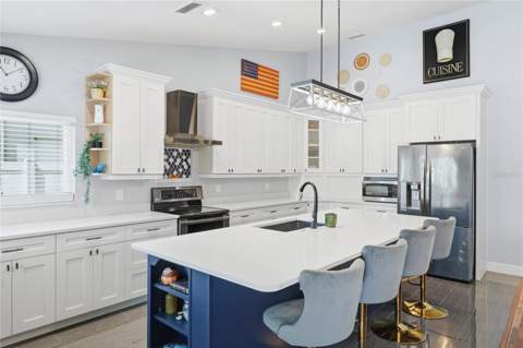 10810 Sailbrooke Drive, Riverview FL - photo 10 of 62