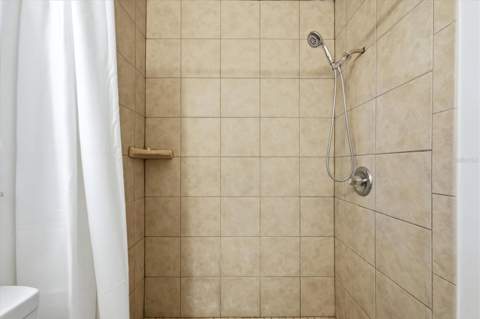 1240 Highland Street, Sarasota FL - photo 20 of 36