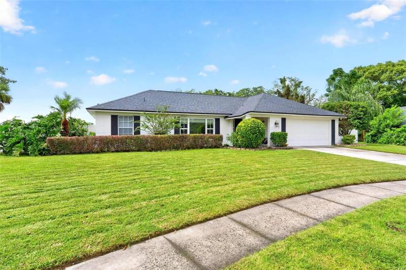 4 bedroom Single Family Residence at 2067 Poinciana Road, Winter Woods Unit 04, Winter Park — photo 4