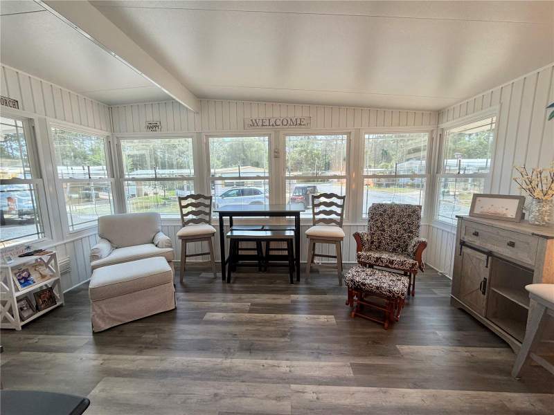1 bedroom Mobile Home at 121 Tamarisk Way, Hawthorne At Leesburg A Coop, Leesburg — photo 4