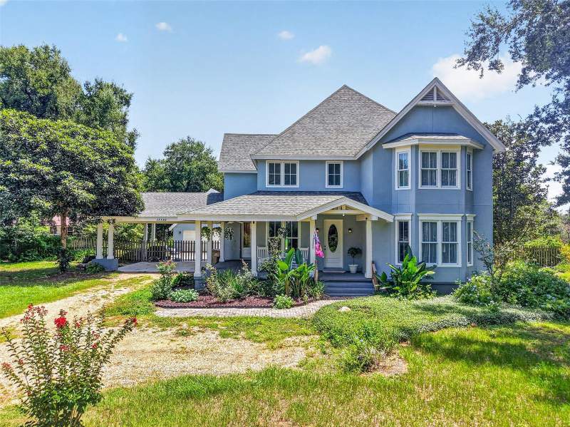 4 bedroom Single Family Residence at 17730 County Road 448, Lake Jem Villa Properties, Mount Dora — photo 2
