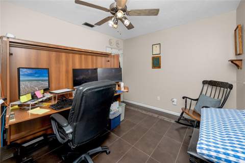 10504 Lacera Drive, Tampa FL - photo 20 of 41