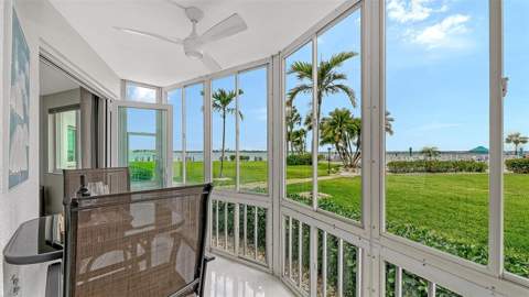 771 John Ringling Boulevard #5, Sarasota FL - photo 14 of 39