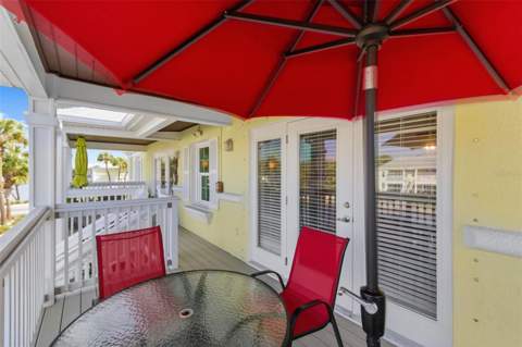 5005 Coquina Key Drive #E, St Petersburg FL - photo 21 of 50