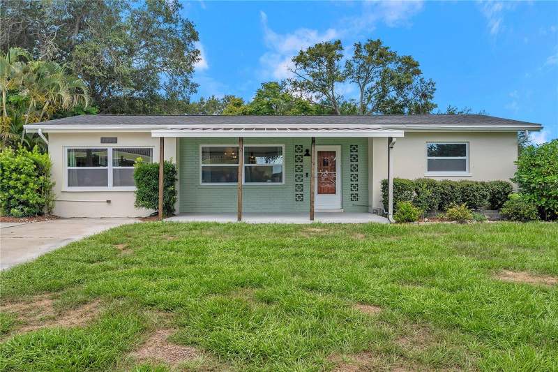 3 bedroom Single Family Residence at 1515 BELLEAIR RD, BELLEAIR TERRACE, CLEARWATER — photo 1