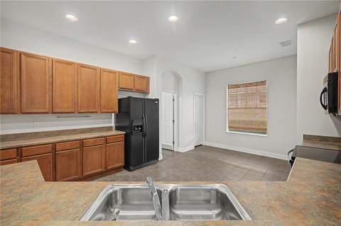 8152 Lagerfeld Drive, Land O Lakes FL - photo 17 of 50
