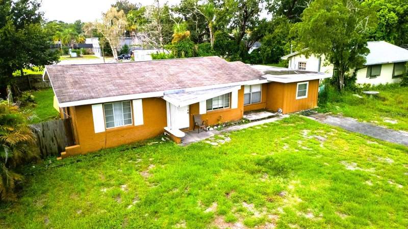 2 bedroom Single Family Residence at 1329 Woodbine Street, Pine Ridge, Clearwater — photo 2