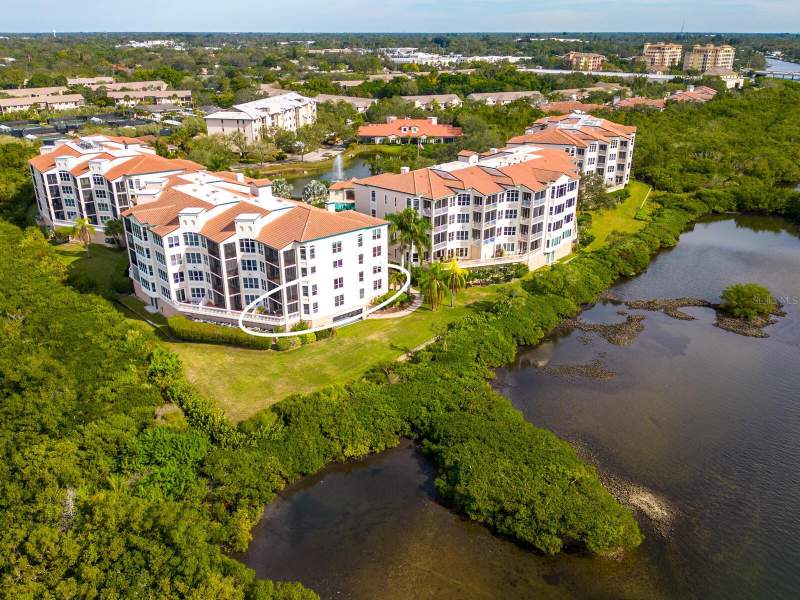 3 bedroom Condominium at 5430 Eagles Point Circle #101, Eagles Point At The Landings 2, Sarasota — photo 4
