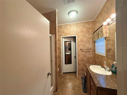 21809 Sunset Drive, Astor FL - photo 9 of 12