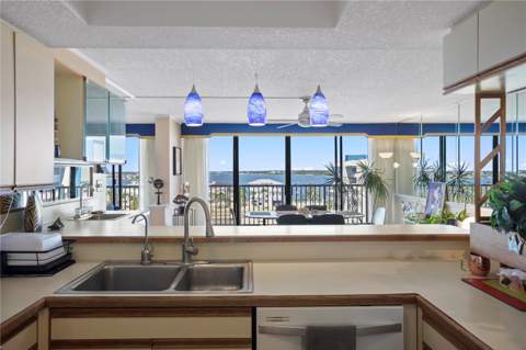 450 Treasure Island Causeway #702, Treasure Island FL - photo 12 of 35