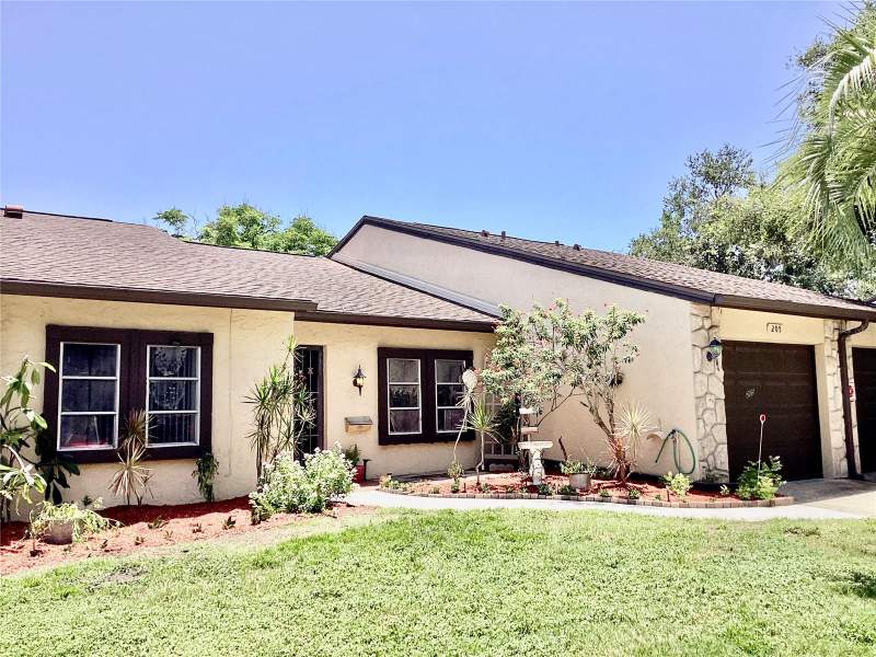 Raintree Village Condo