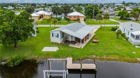 720 Dania Court, Punta Gorda FL - photo 7 of 39