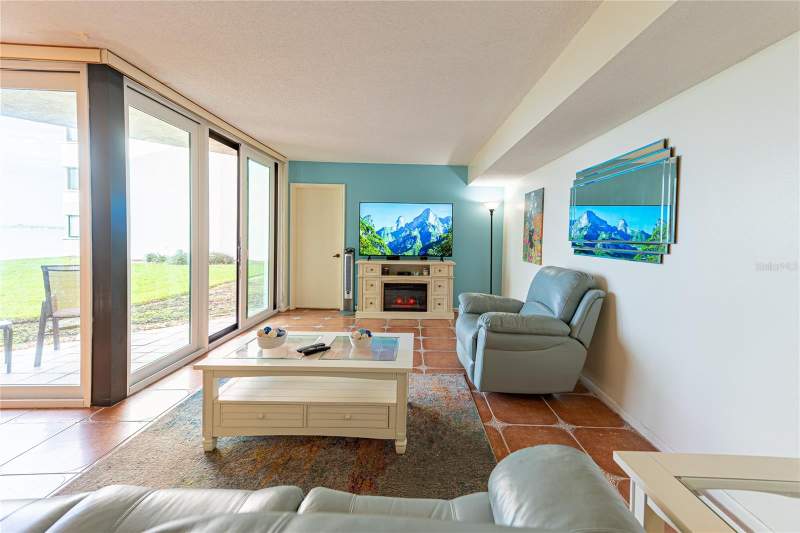 2 bedroom Condominium at 5541 Puerta Del Sol Boulevard #116, La Puerta Del Sol Condo, St Petersburg — photo 4