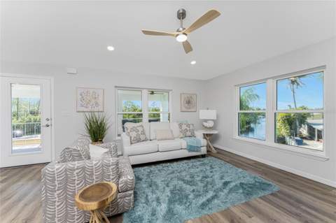 4199 Hollis Avenue, Port Charlotte FL - photo 22 of 81