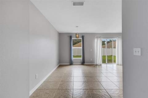 11136 Golden Silence Drive, Riverview FL - photo 10 of 39