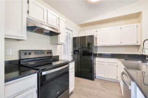 370 N Lake Avenue, Apopka FL - photo 12 of 33