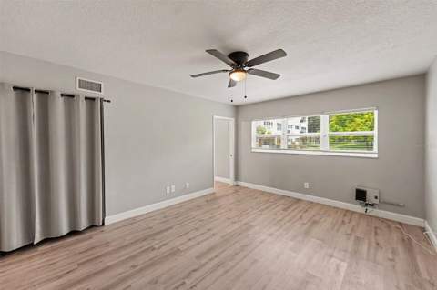 2262 Swedish Drive #14, Clearwater FL - photo 10 of 15