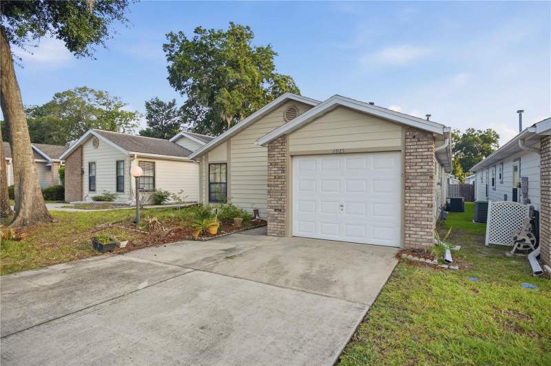 3 bedroom Single Family Residence at 3925 NE 22nd Street, Wellington Station, Ocala — photo 3