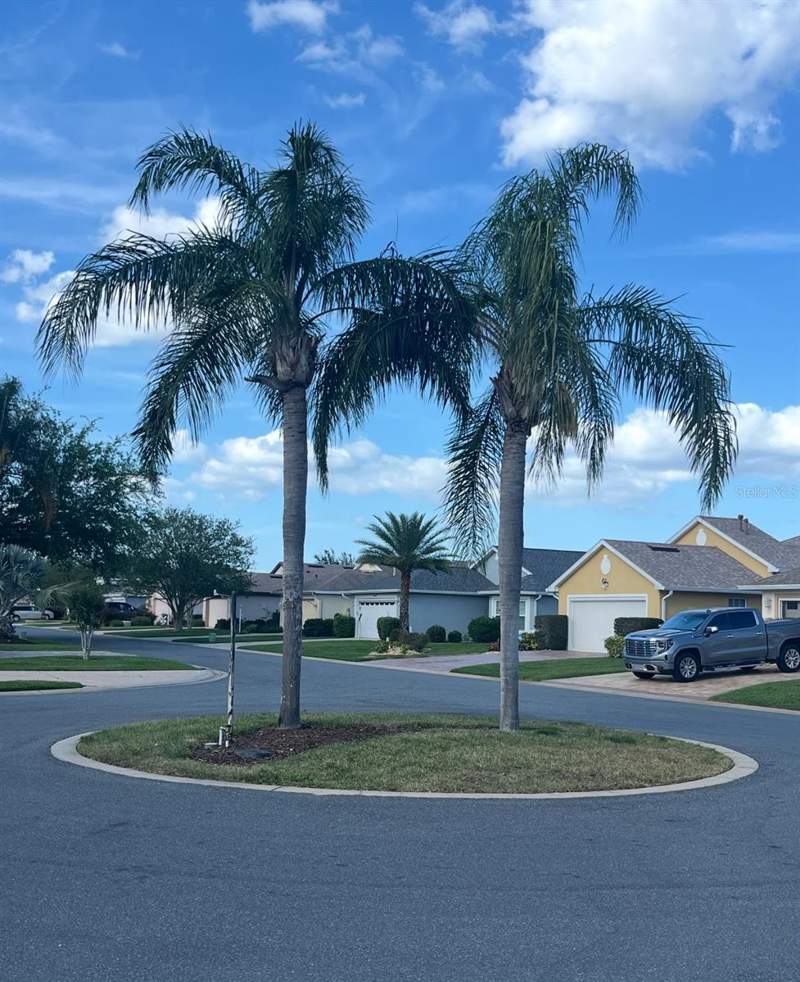 3 bedroom Single Family Residence at 20631 Prince Ranier Place, Royal Highlands Ph 02-B Lt 1317 Pb 50 Pg, Leesburg — photo 3