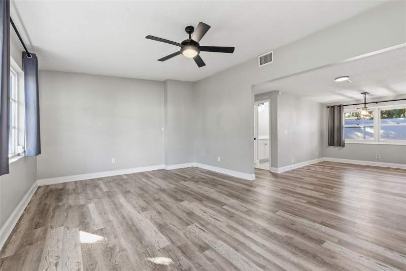 3 bedroom Single Family Residence at 7198 121st Way, Crestview Estates, Seminole — photo 5