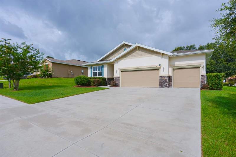 4 bedroom Single Family Residence at 2544 Autumn Stream Drive, Seasons/Hillside, Leesburg — photo 3