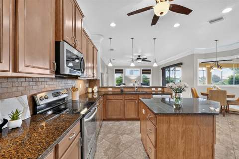 17019 4th Avenue, Bradenton FL - photo 17 of 64