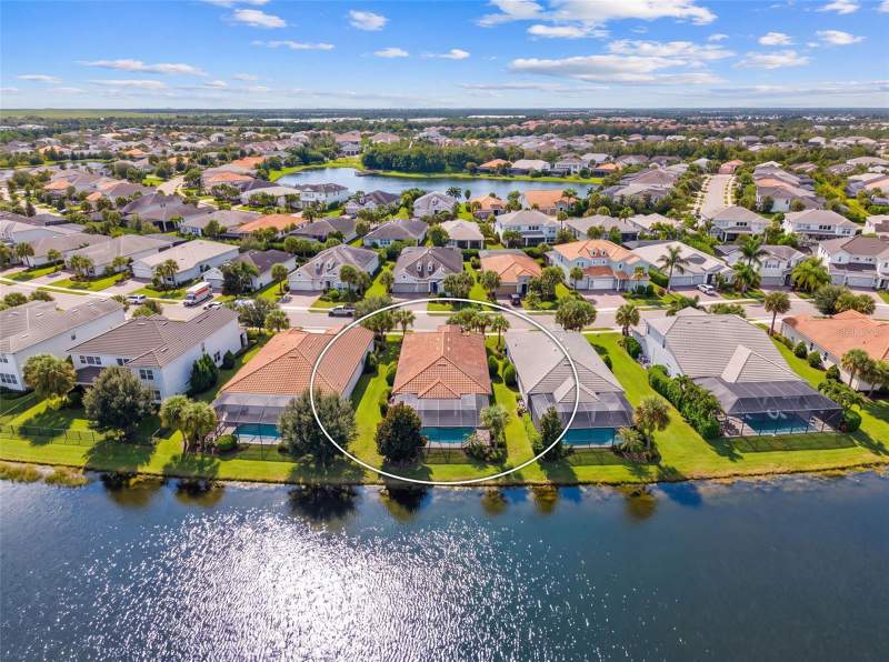 3 bedroom Single Family Residence at 12326 Blue Hill Trail, Mallory Park Ph I D & Ph II A, Bradenton — photo 4