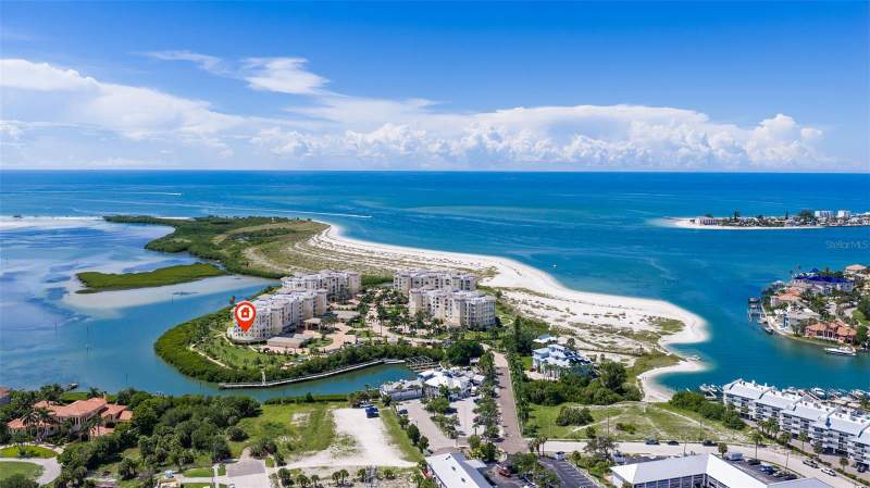 3 bedroom Condominium at 755 Collany Road #301, Sunset Pointe At Collany Key IV A Condo, Tierra Verde — photo 2