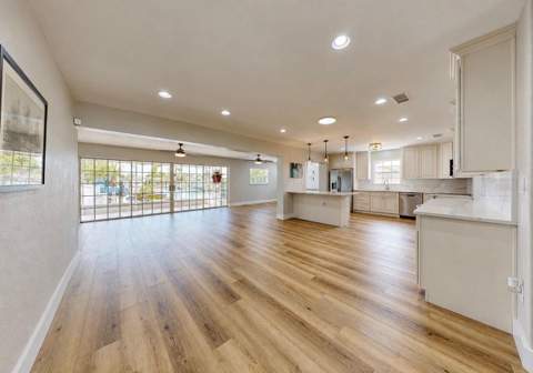 6513 Abaco Drive, Apollo Beach FL - photo 10 of 62