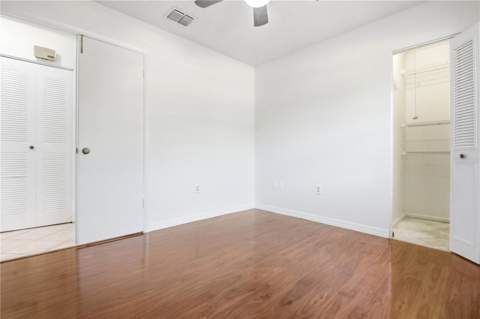 2909 Fig Court, Palm Harbor FL - photo 17 of 44