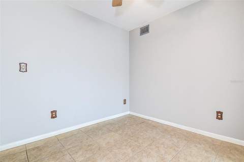 5220 Brittany Drive #509, St Petersburg FL - photo 11 of 38