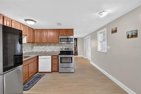 3104 Stewart Street, Lakeland FL - photo 6 of 6