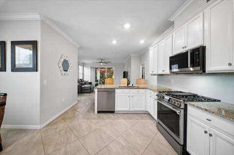 2324 Springhaven Lane, Lakewood Ranch FL - photo 20 of 62