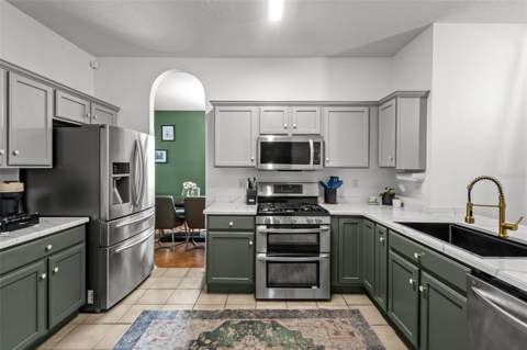 22633 Marsh Wren Drive, Land O Lakes FL - photo 15 of 43