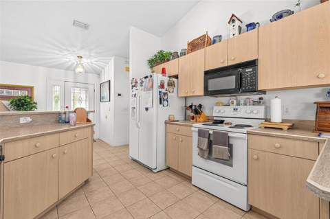 80 Whittington Drive, Palm Coast FL - photo 15 of 50