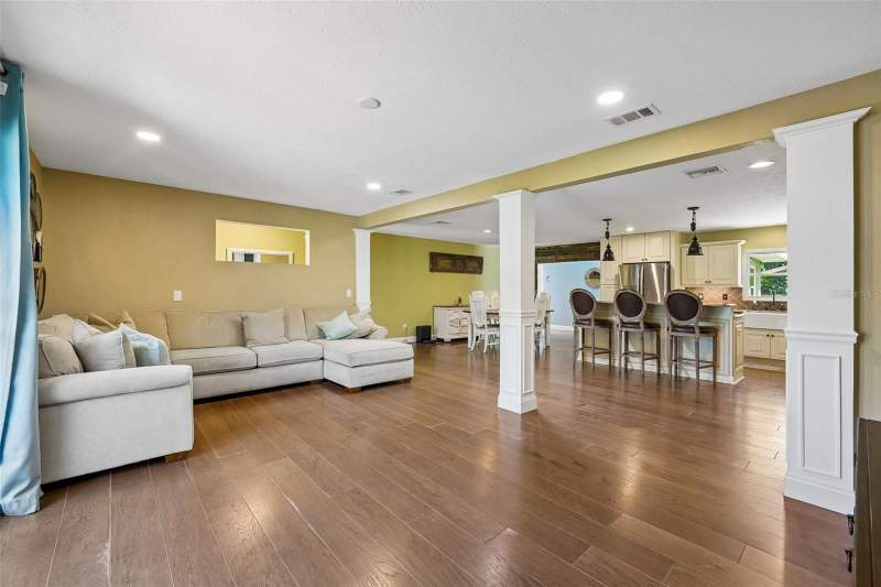 5 bedroom Single Family Residence at 2108 Siloam Springs Drive, Siloam Spgs Wood, Dover — photo 5