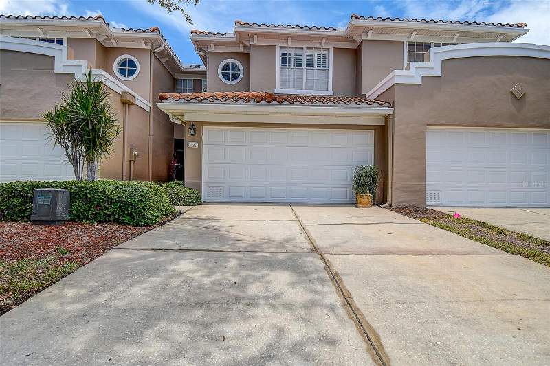 3 bedroom Townhouse at 256 Valencia Circle, Villas Of Carillon, St Petersburg — photo 3