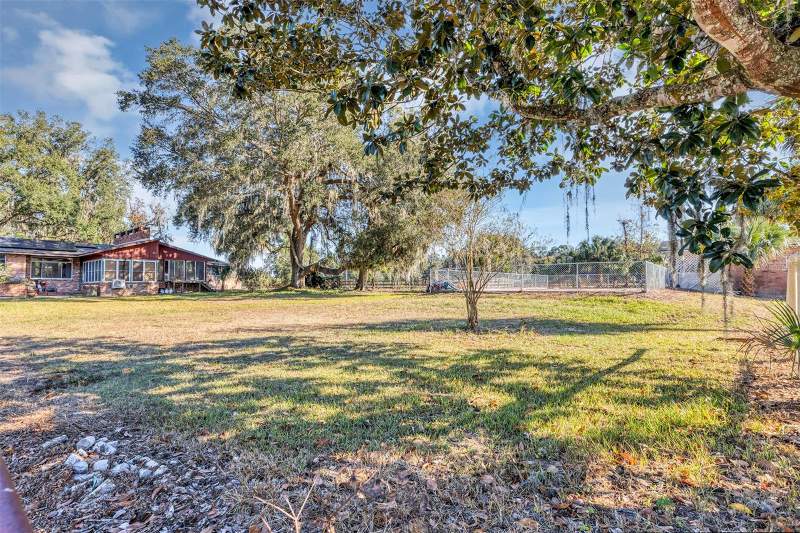 4 bedroom Farm at 208 NE 70th Street, Ocala Highlands, Ocala — photo 4
