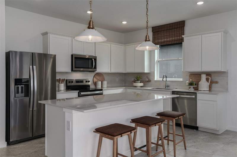 4 bedroom Single Family Residence at 4467 SW 82nd Loop, Marion Ranch Phases 3 And 4, Ocala — photo 3