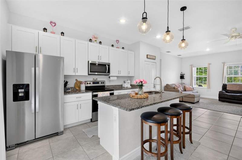 4 bedroom Single Family Residence at 13669 SW 81st Circle, Marion Oaks Un 11, Ocala — photo 4