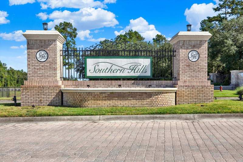 4 bedroom Single Family Residence at 6757 Summit View Drive, Southern Hills Plantation Ph 3, Brooksville — photo 2