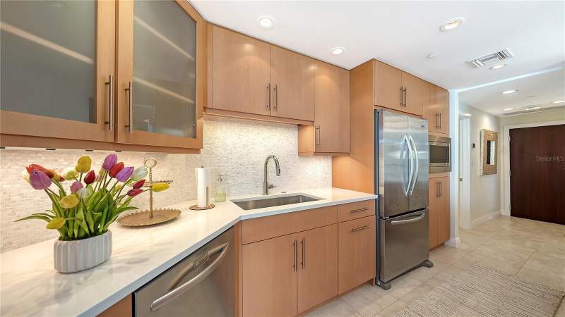 2 bedroom Condominium at 1211 Gulf Of Mexico Drive #603, Promenade, Longboat Key — photo 4