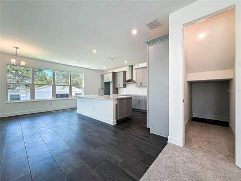 4732 W Wallcraft Avenue, Tampa FL - photo 15 of 86