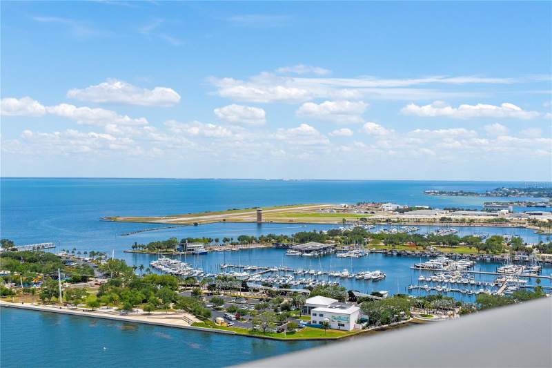 400 BEACH DRIVE #2605 home for sale in 400 Beach Drive Condos for Sale: 2 Listings