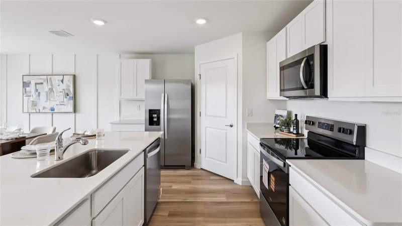 4 bedroom Single Family Residence at 10165 SE 158th Lane, Sunset Hills, Summerfield — photo 4