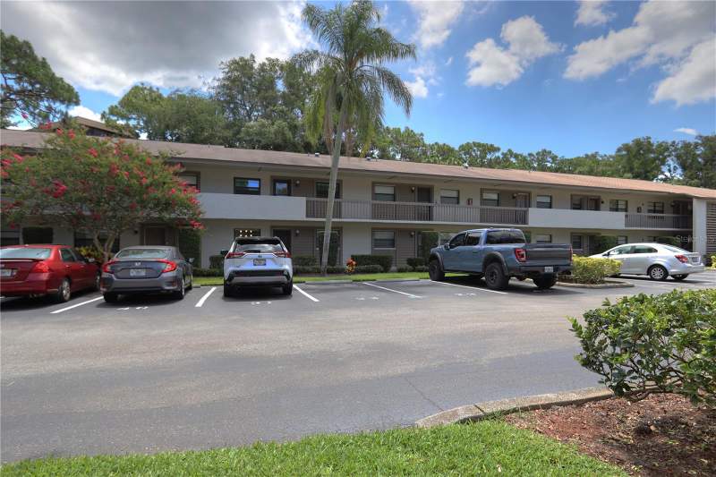 3036 EASTLAND BOULEVARD #E104 home for sale in Imperial Oaks Condos for Sale: 3 Units, Median $170K