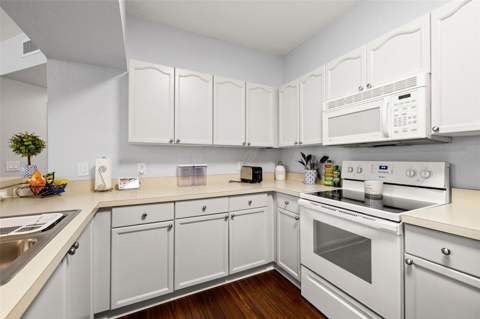 5125 Palm Springs Boulevard #13104, Tampa FL - photo 7 of 55