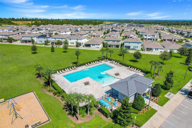 5 bedroom Single Family Residence at 756 Annabell Ridge Road, Park View/The Hills Ph 2, Minneola — photo 2