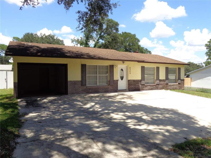3 bedroom Single Family Residence at 2305 NE 38th Street, Emil-Marr, Ocala — photo 2